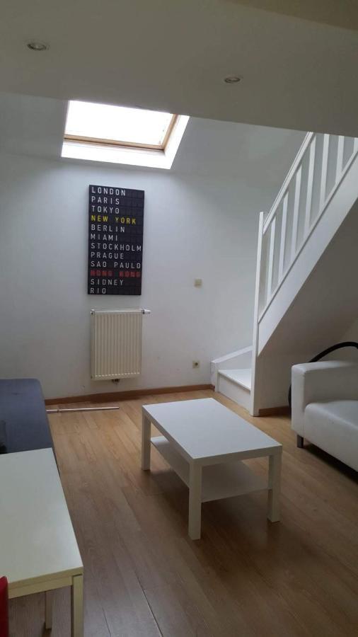 Central Duplex Sleeps 4 Brussel Buitenkant foto